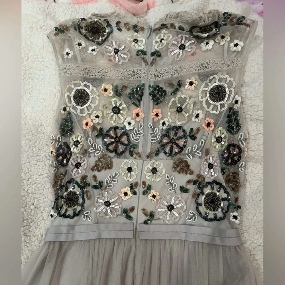 BEAUTIFUL beaded needle and thread gown!! Worn once!! - Picture 2 of 5